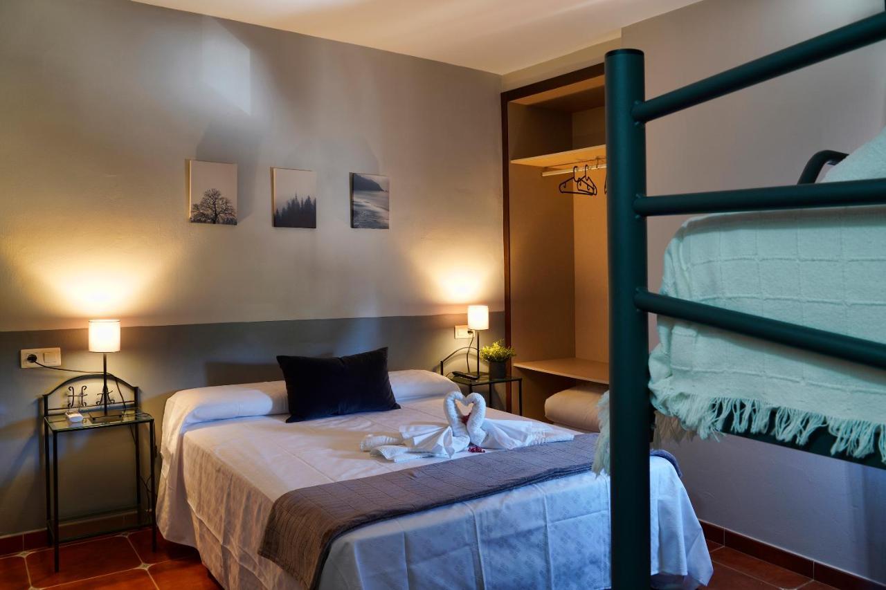Hotel Rural & Restaurante Las Camaretas 코르테스데라프론테라 외부 사진