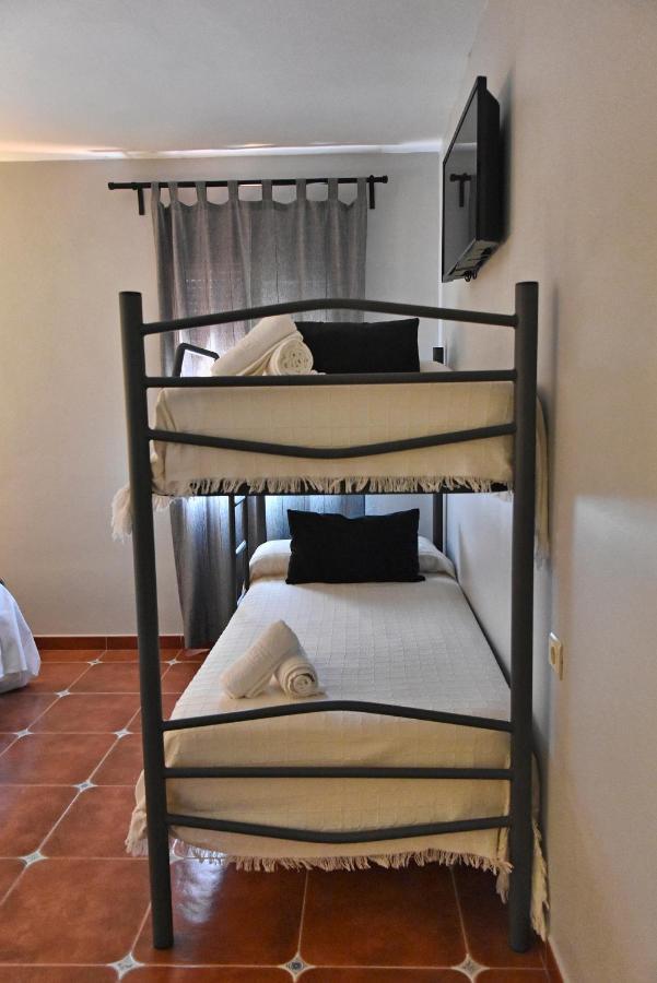 Hotel Rural & Restaurante Las Camaretas 코르테스데라프론테라 외부 사진