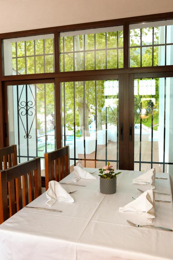 Hotel Rural & Restaurante Las Camaretas 코르테스데라프론테라 외부 사진